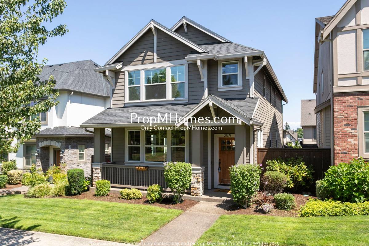 House for rent at 29176 SW Costa Circle E, Wilsonville, OR 97070