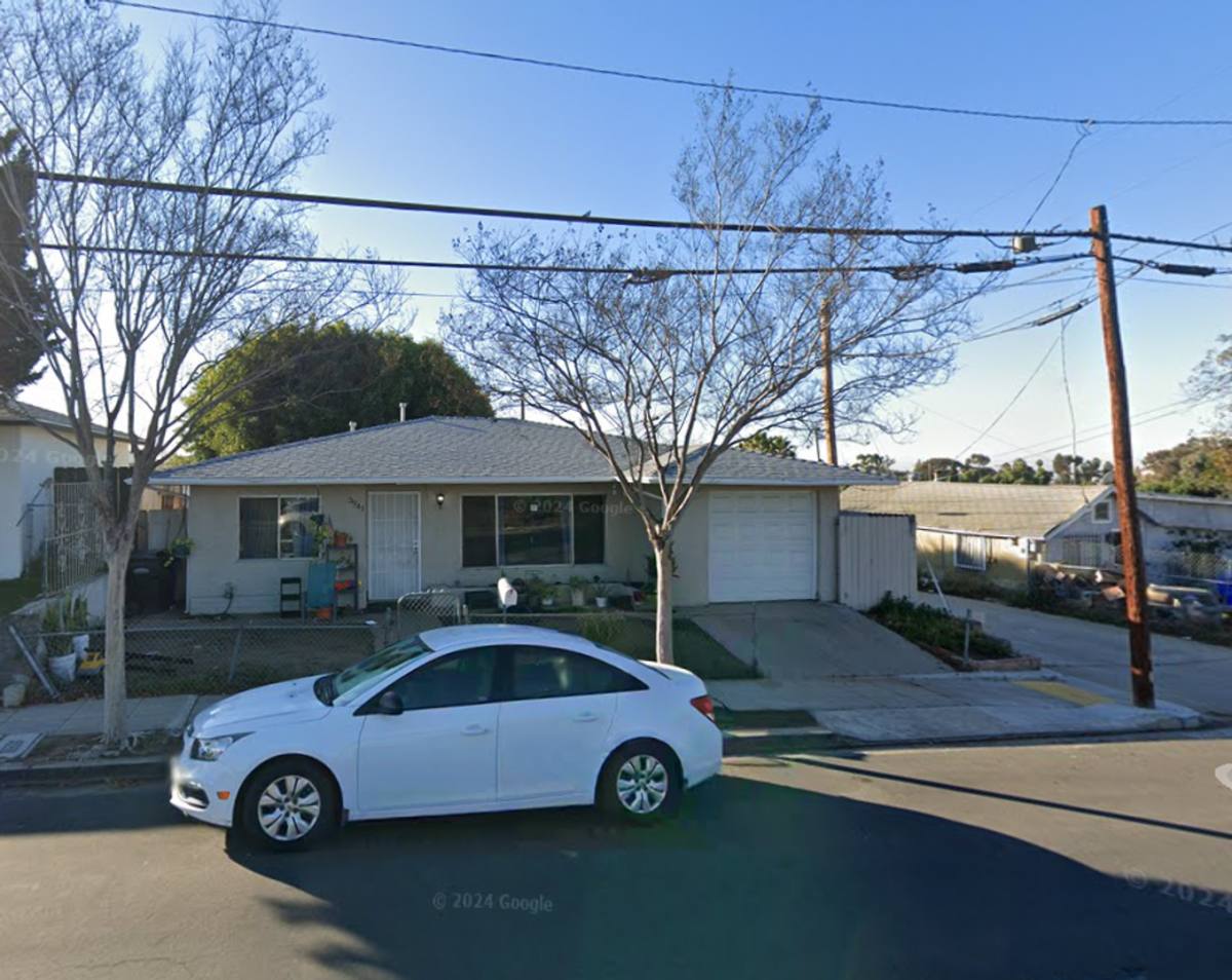 Apartment for rent at 3941-3945 Birch St, San Diego, CA 92113