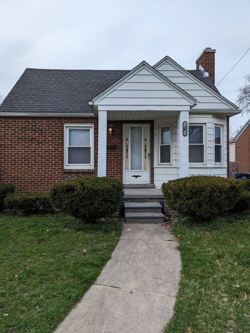 House for rent at 18255 Oakfield, Detroit, MI 48235
