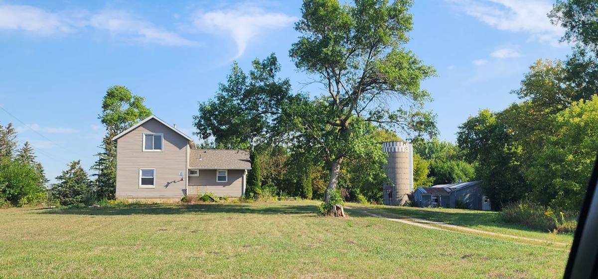 House for rent at 82032 140th St, Glenville, MN 56036