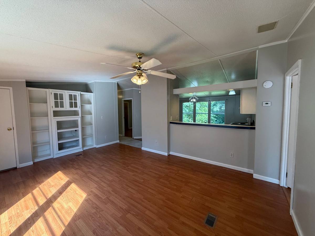 House for rent at 222 Crestwood Circle, Benton, LA 71006