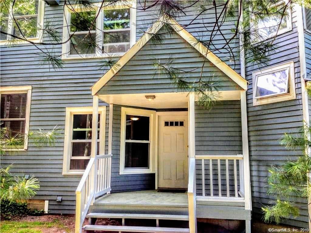 Apartment for rent at 167 Old Foxon Rd, New Haven, CT 06511