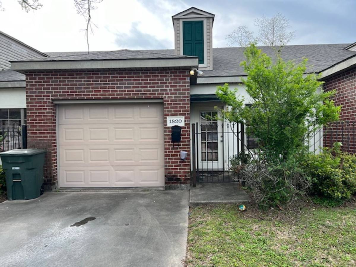 Apartment for rent at 1816-1824 Ethel Triplex, Lake Charles, LA 70601