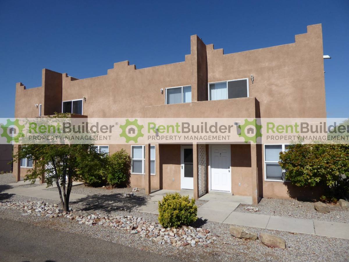 Apartment for rent at 308 Geraldine Rd SE, Rio Rancho, NM 87124