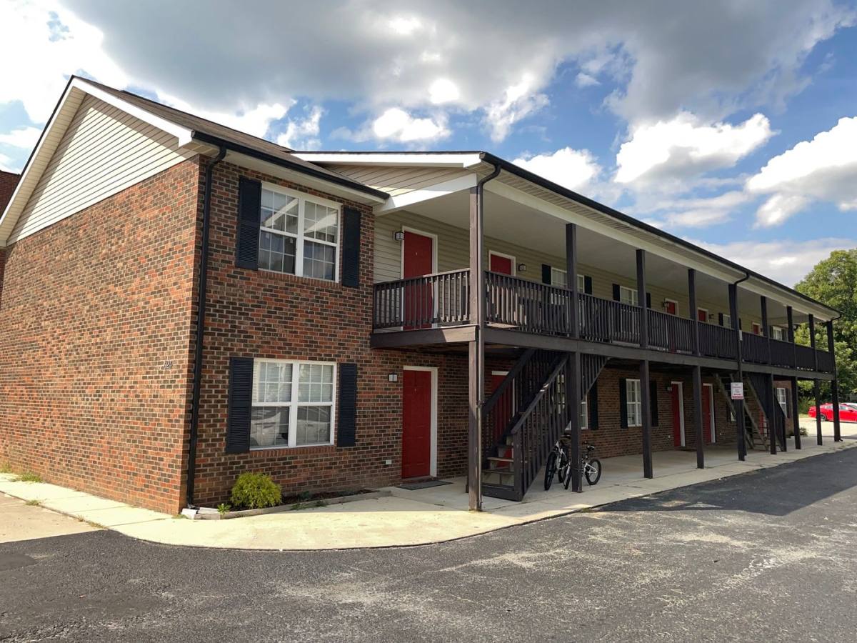 Apartment for rent at 624 Sunset Ave, Asheboro, NC 27203
