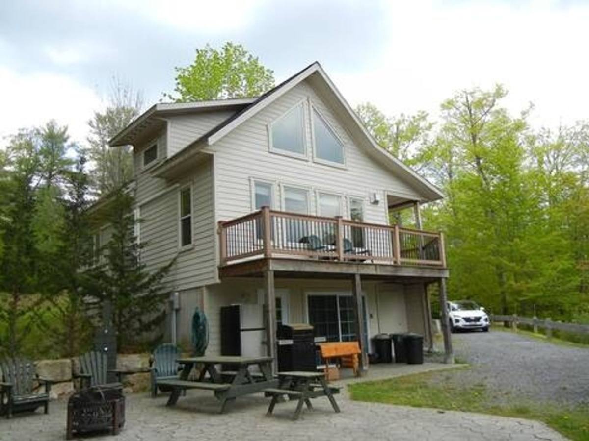 House for rent at 49 Nichols Rd, Keeseville, NY 12944