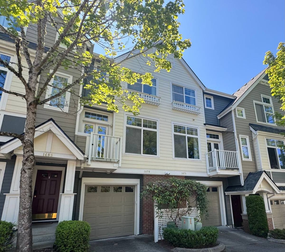 Townhouse for rent at 1479 Huckleberry Circle, Issaquah, WA 98029