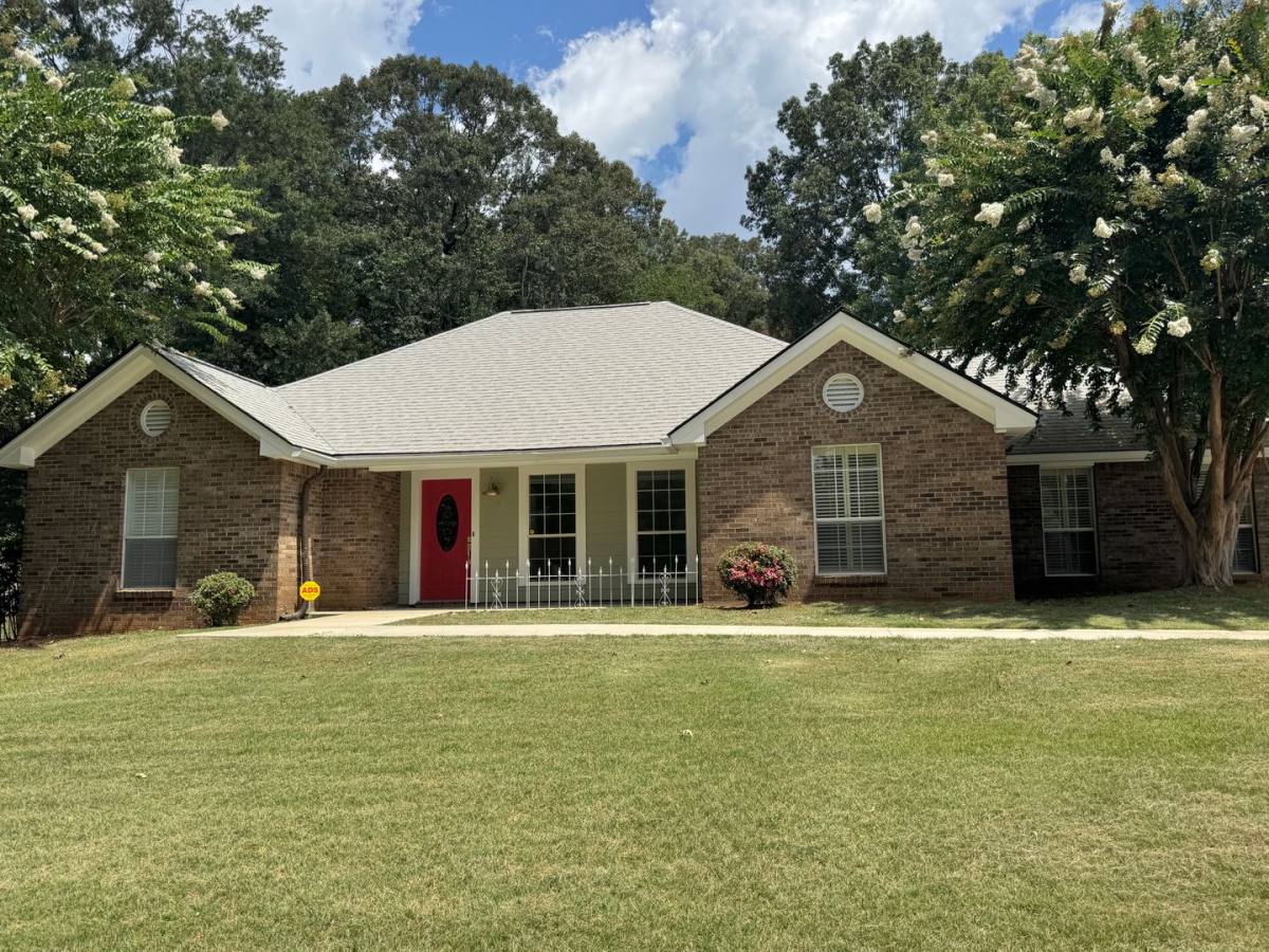 House for rent at 810 Carter Rd, Prattville, AL 36067