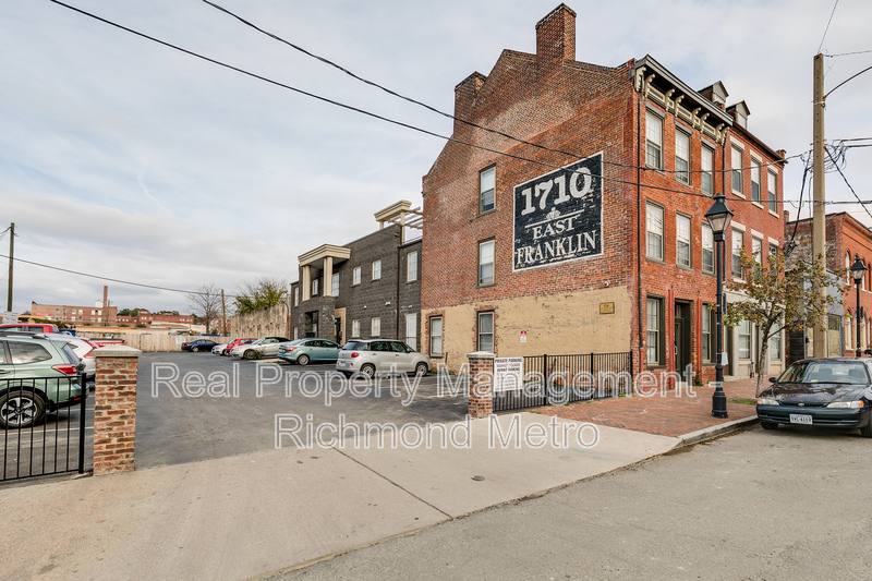 Apartment for rent at 1710 E Franklin St, Richmond, VA 23223