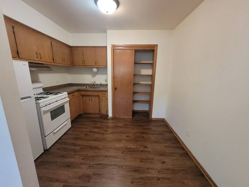 Apartment for rent at 210 N Summit St, Appleton, WI 54914