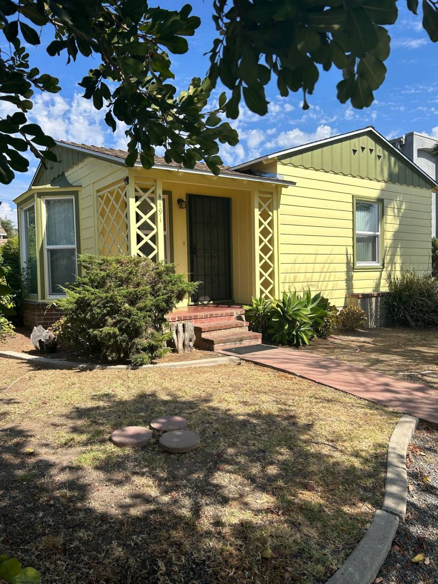 Townhouse for rent at 3167 Howard, San Diego, CA 92104