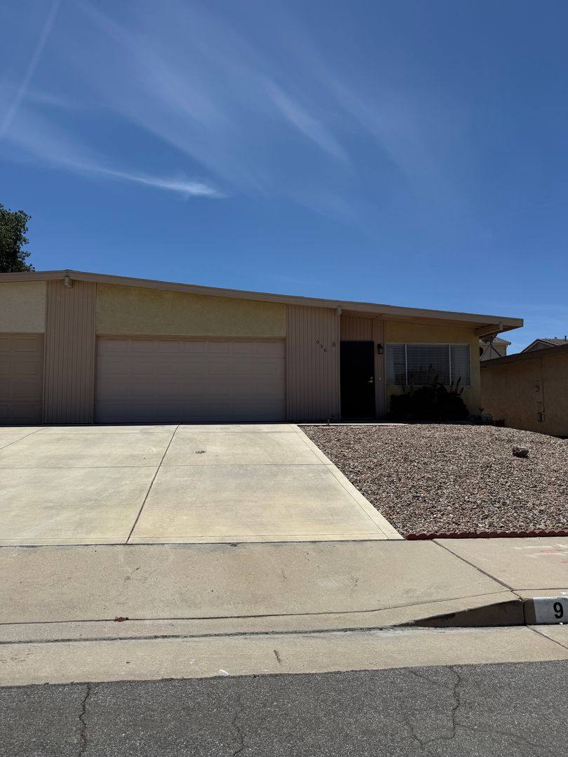 House for rent at 936 Queenanne Rd, Paso Robles, CA 93446