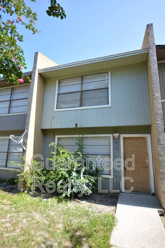 Townhouse for rent at 810 Plum St, Lakeland, FL 33801