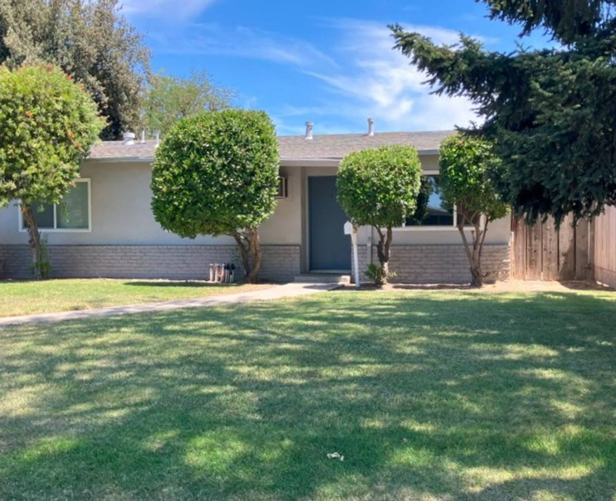 Apartment for rent at 1112 Patty Way - C, Modesto, CA 95355