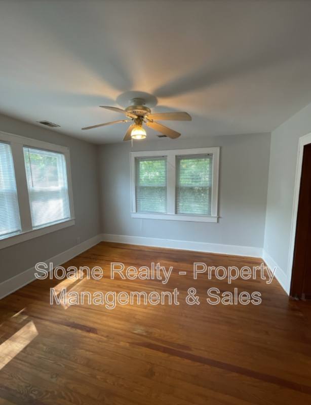 House for rent at 249 Woodland Shores Rd, Charleston, SC 29412