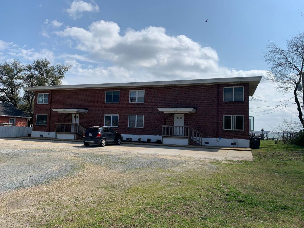 Apartment for rent at 1407 Bayville St, Norfolk, VA 23503