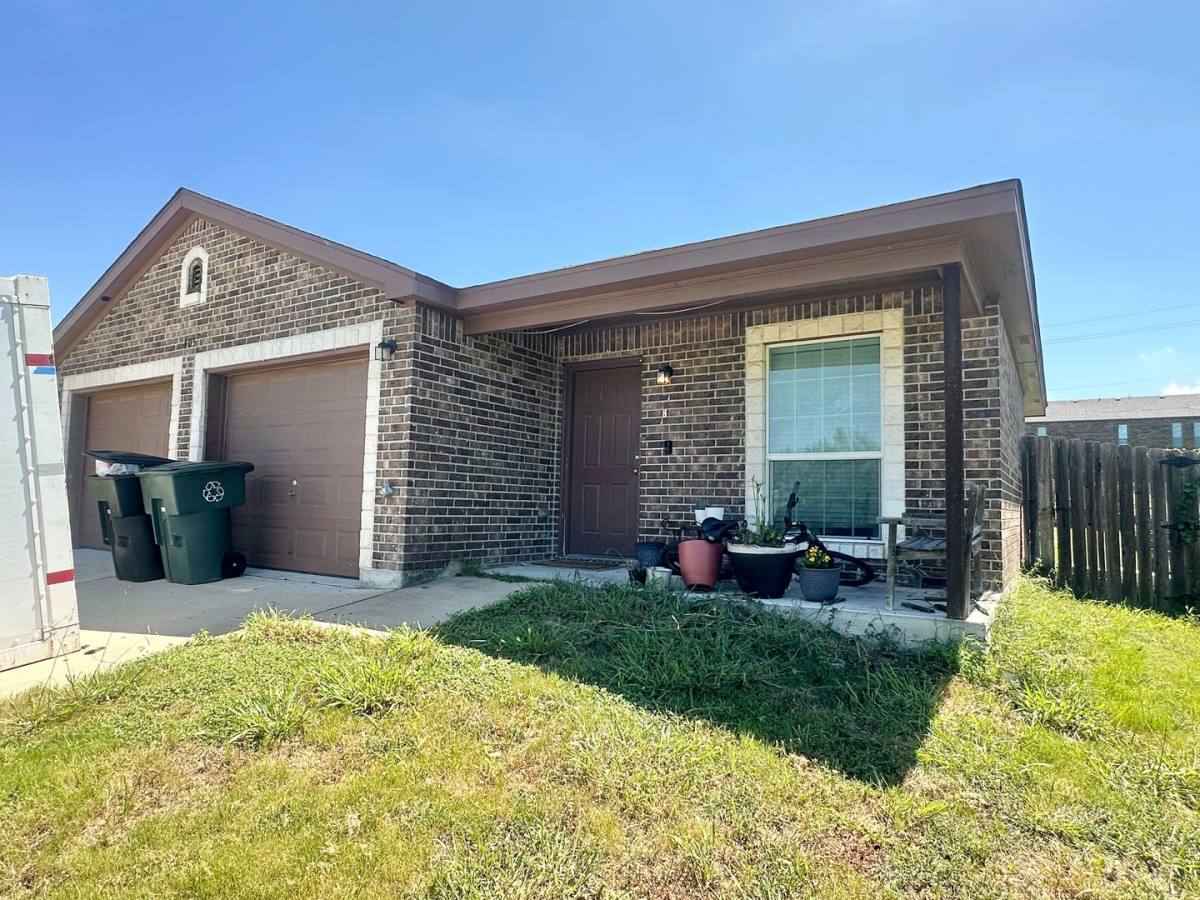 Townhouse for rent at 405 Olaf Dr, Temple, TX 76504