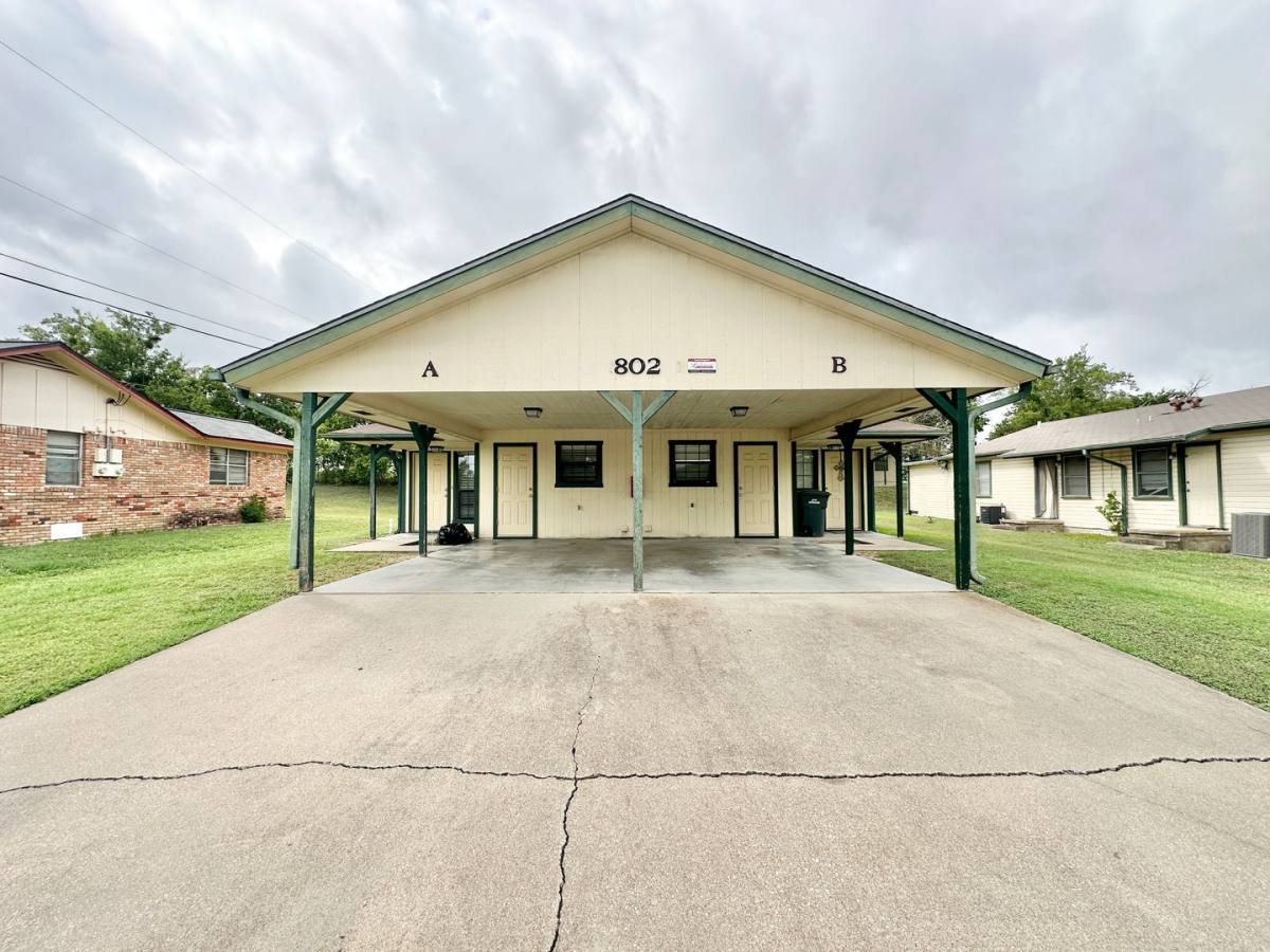 Townhouse for rent at 802 Hackberry St A-B, Copperas Cove, TX 76522