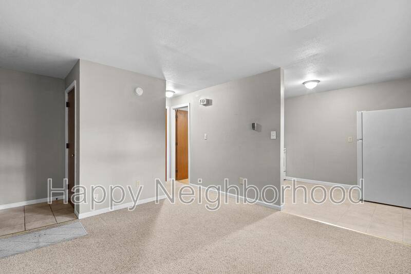 Apartment for rent at 451 Divinity St #D, Bristol, CT 06010