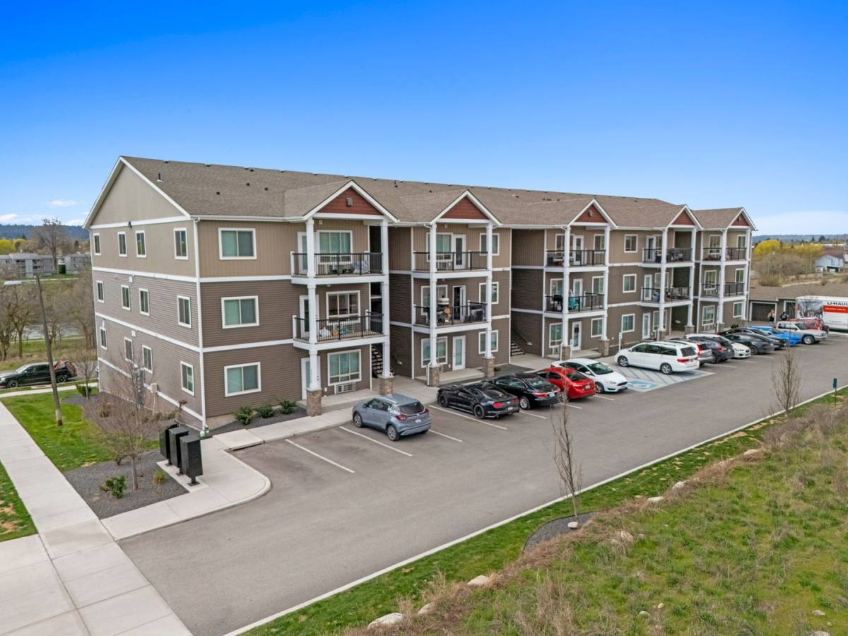 Apartment for rent at 2513 N Regal St, Spokane, WA 99207