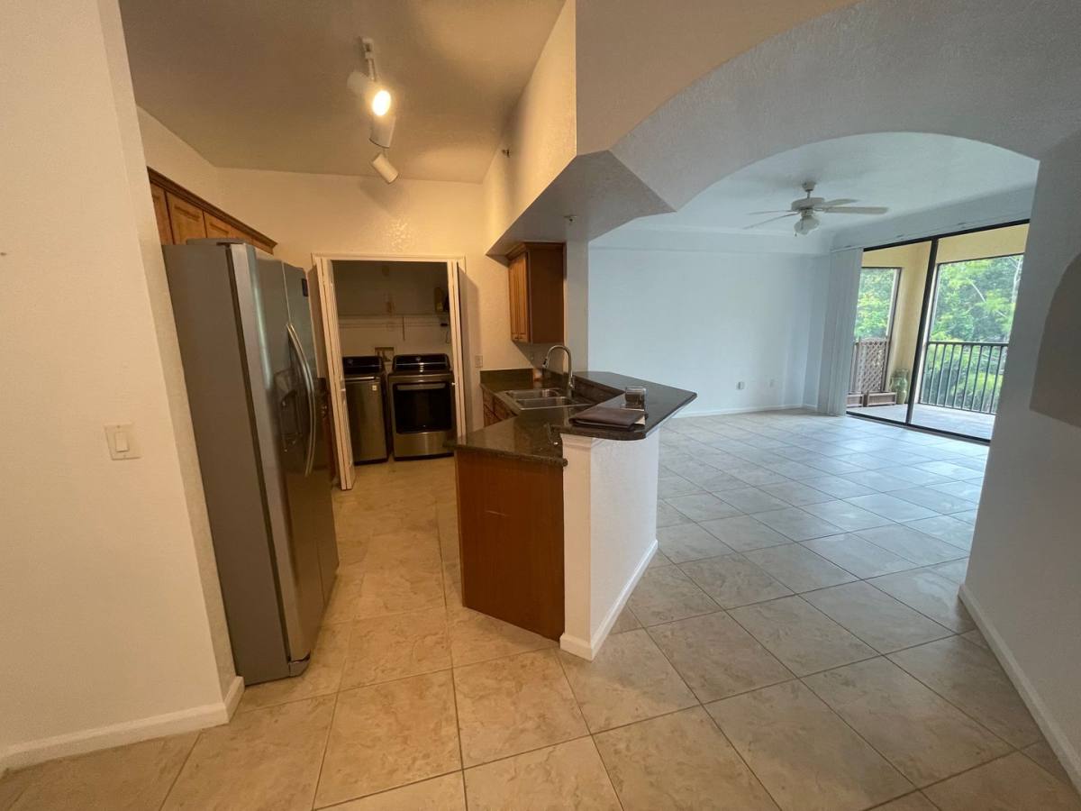Apartment for rent at 12965 Positano Circle, Naples, FL 34105