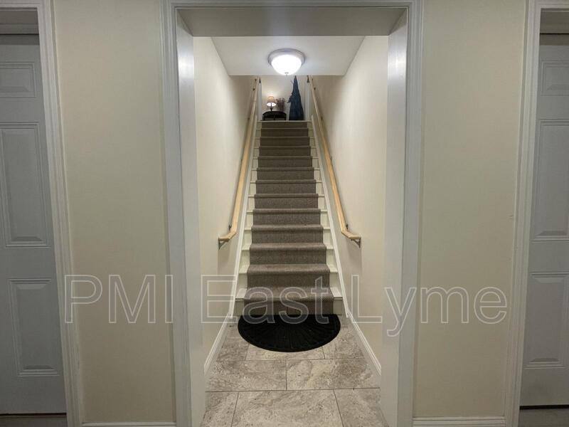 Condo for rent at 7 Lyme St #1C, Old Lyme, CT 06371