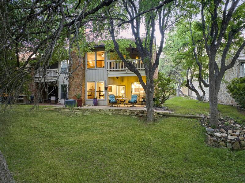Townhouse for rent at 107 Lachite #1, Horseshoe Bay, TX 78657