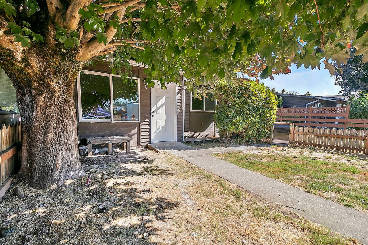 Apartment for rent at 417 22nd St SE, Auburn, WA 98002