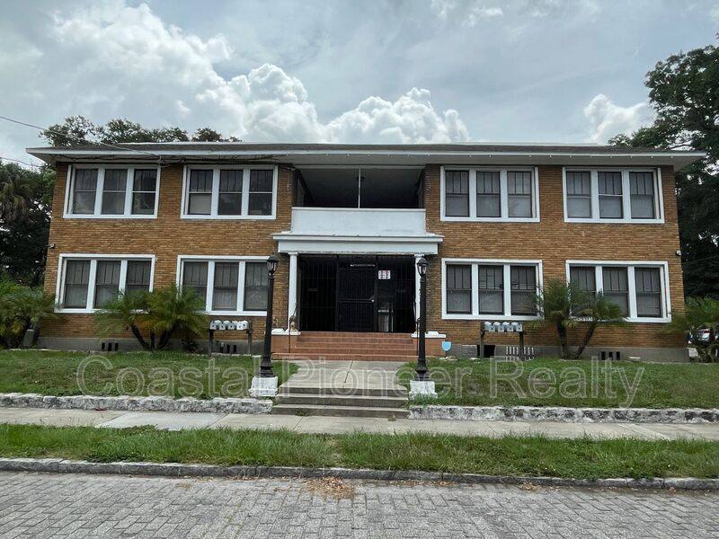 Apartment for rent at 4015 N Seminole Ave #4, Tampa, FL 33603