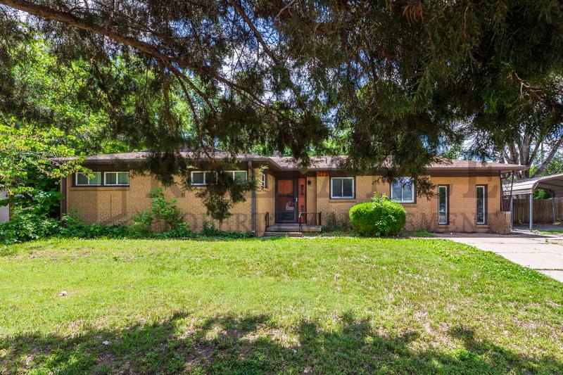 House for rent at 2449 W 25th St N, Wichita, KS 67204