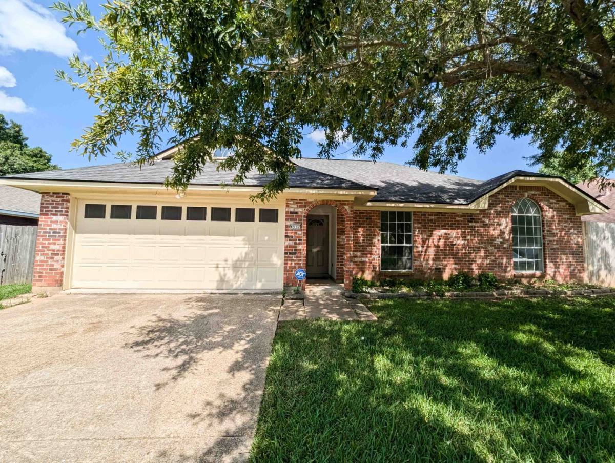 House for rent at 4917 General Sterling Price, Bossier City, LA 71112