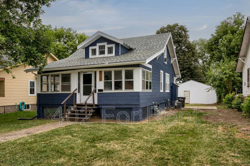 House for rent at 4938 Erskine St, Omaha, NE 68104