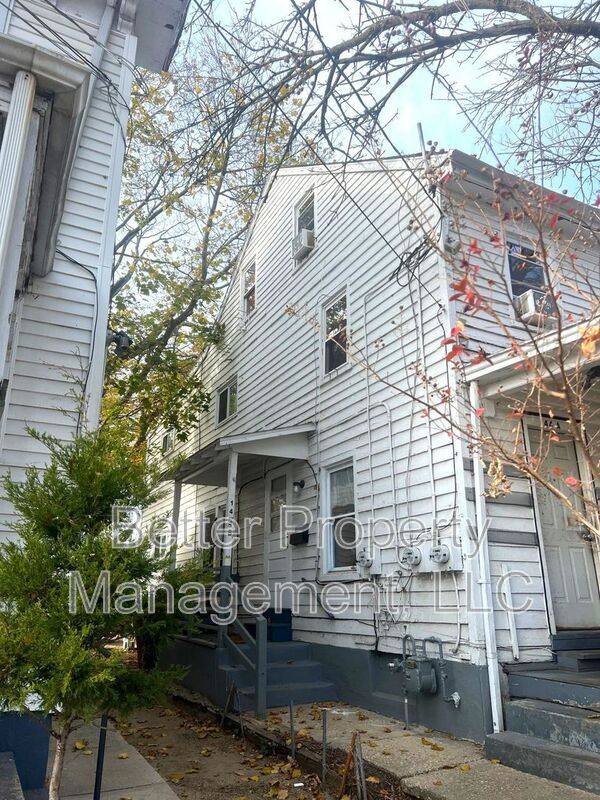 Apartment for rent at 144 Walnut St #A, Bridgeton, NJ 08302