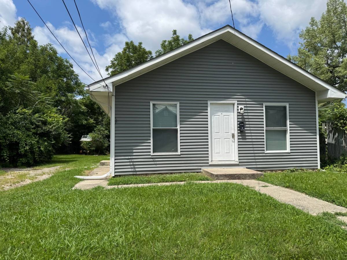 House for rent at 1462 Harvard Ave, Columbus, OH 43203