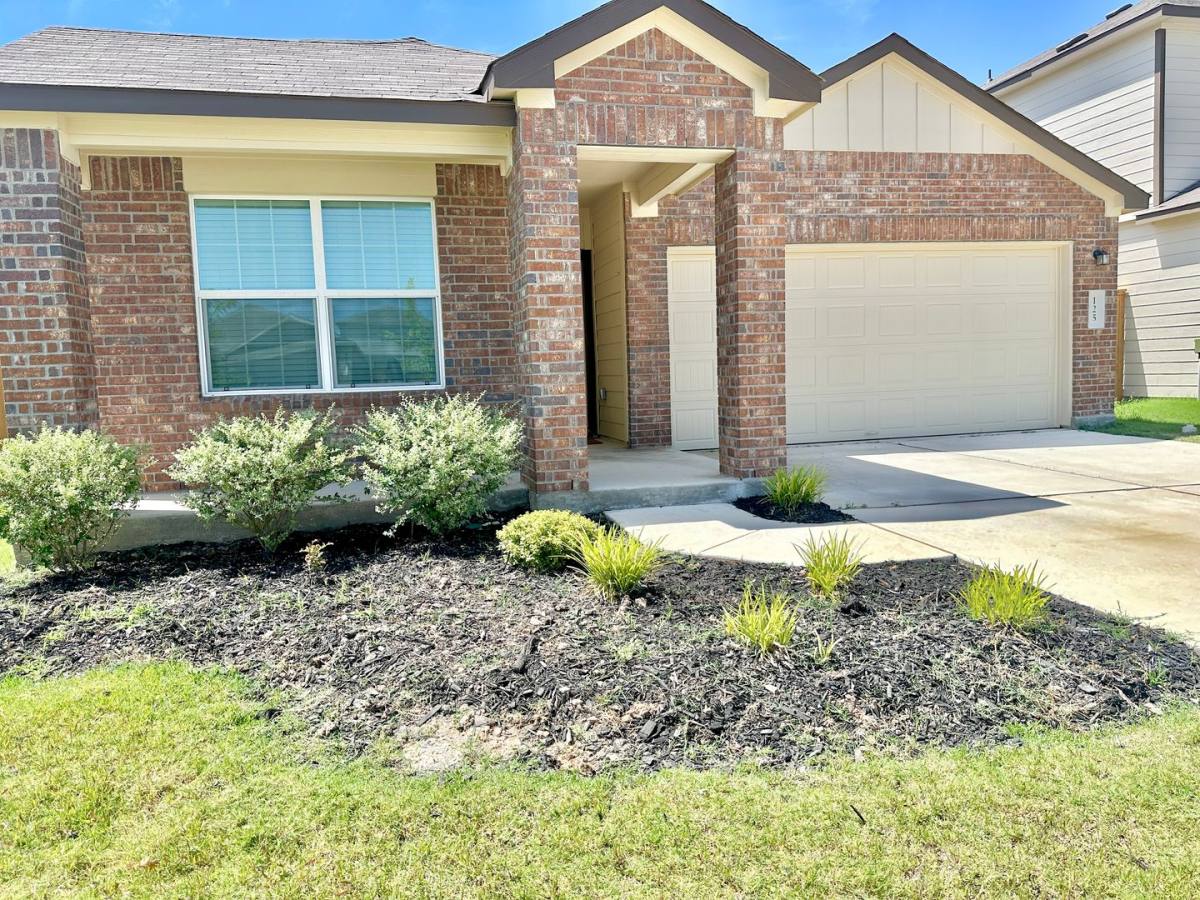 House for rent at 125 Perfect World Loop, Jarrell, TX 76537