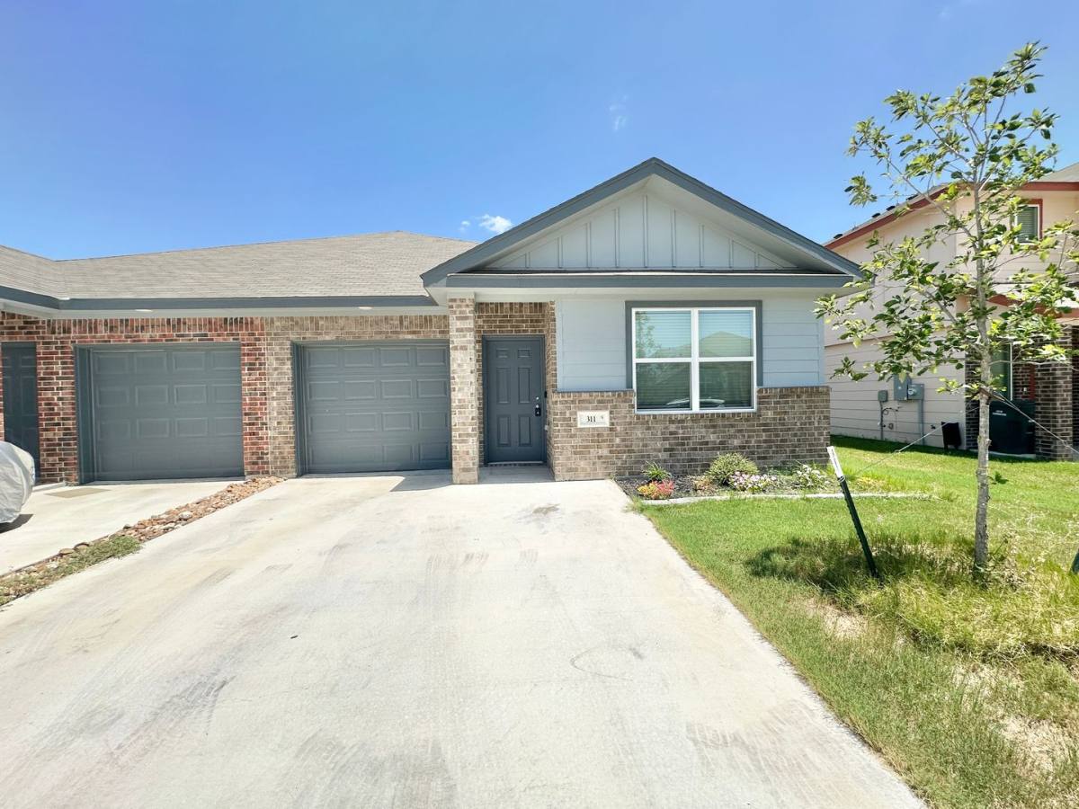 House for rent at 311 Green Valley Dr, Copperas Cove, TX 76522