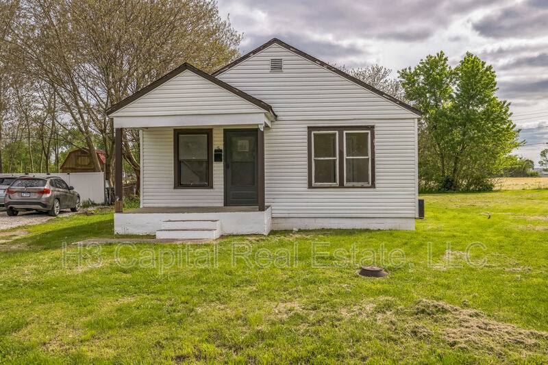 House for rent at 5 Denovion Court, East Saint Louis, IL 62206