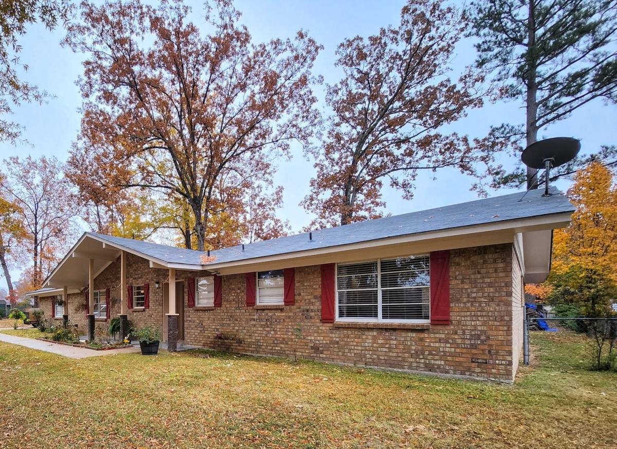 House for rent at 5909 Oak Flat Ave, Texarkana, TX 75503