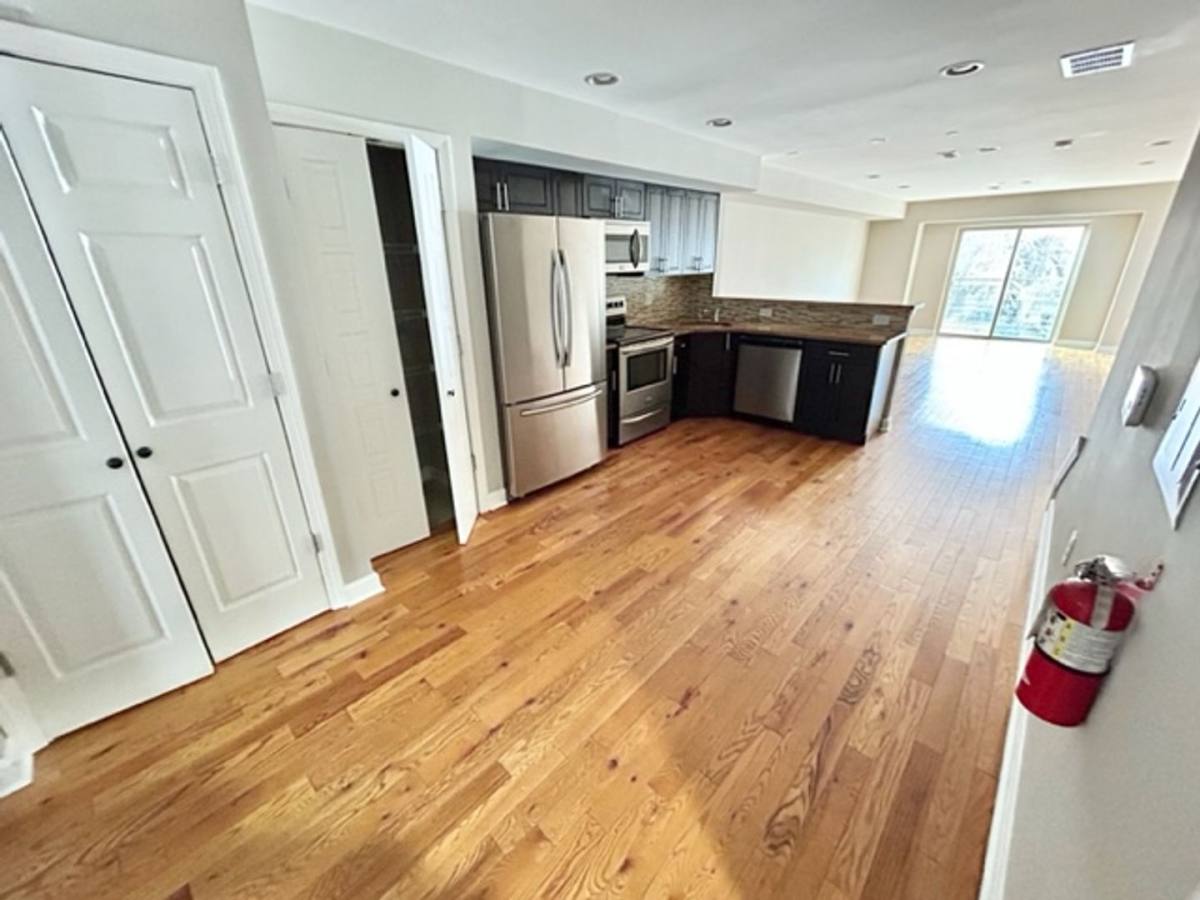 Apartment for rent at 439 N Wiota St, Philadelphia, PA 19104