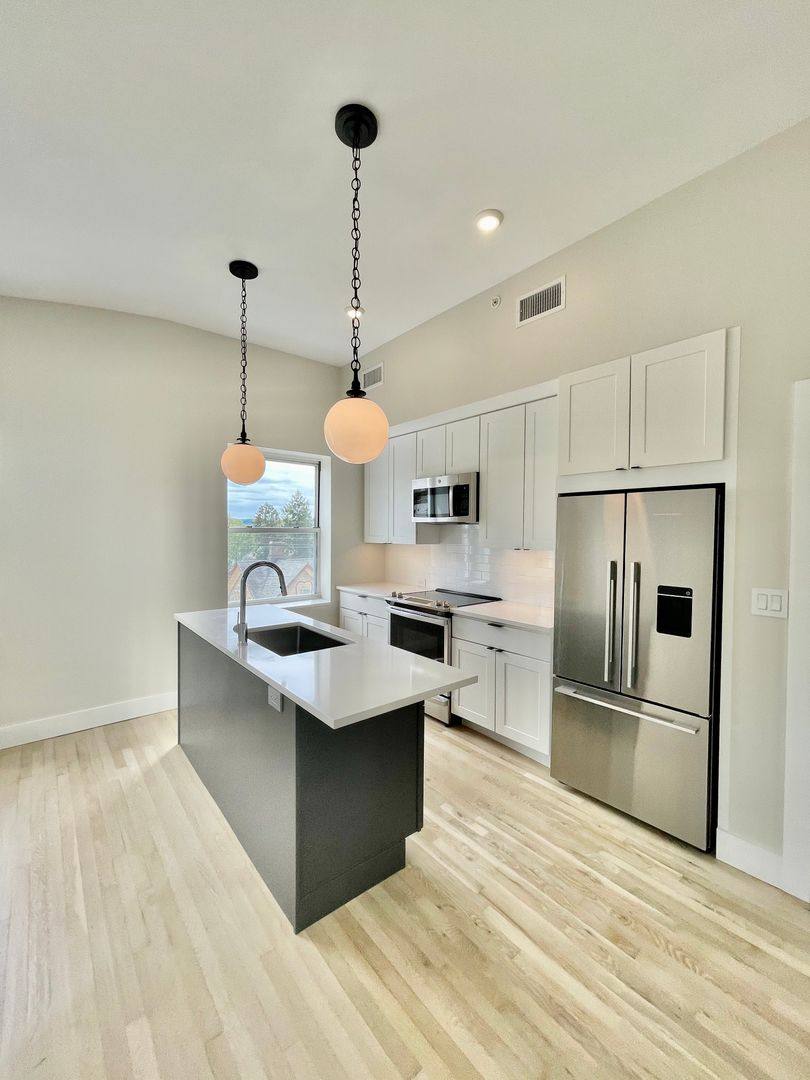 Apartment for rent at 47 Main St, Irvington, NY 10533