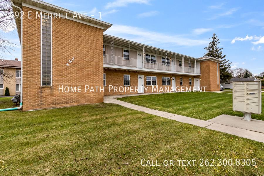 Apartment for rent at 492 E Merrill Ave, Fond Du Lac, WI 54935
