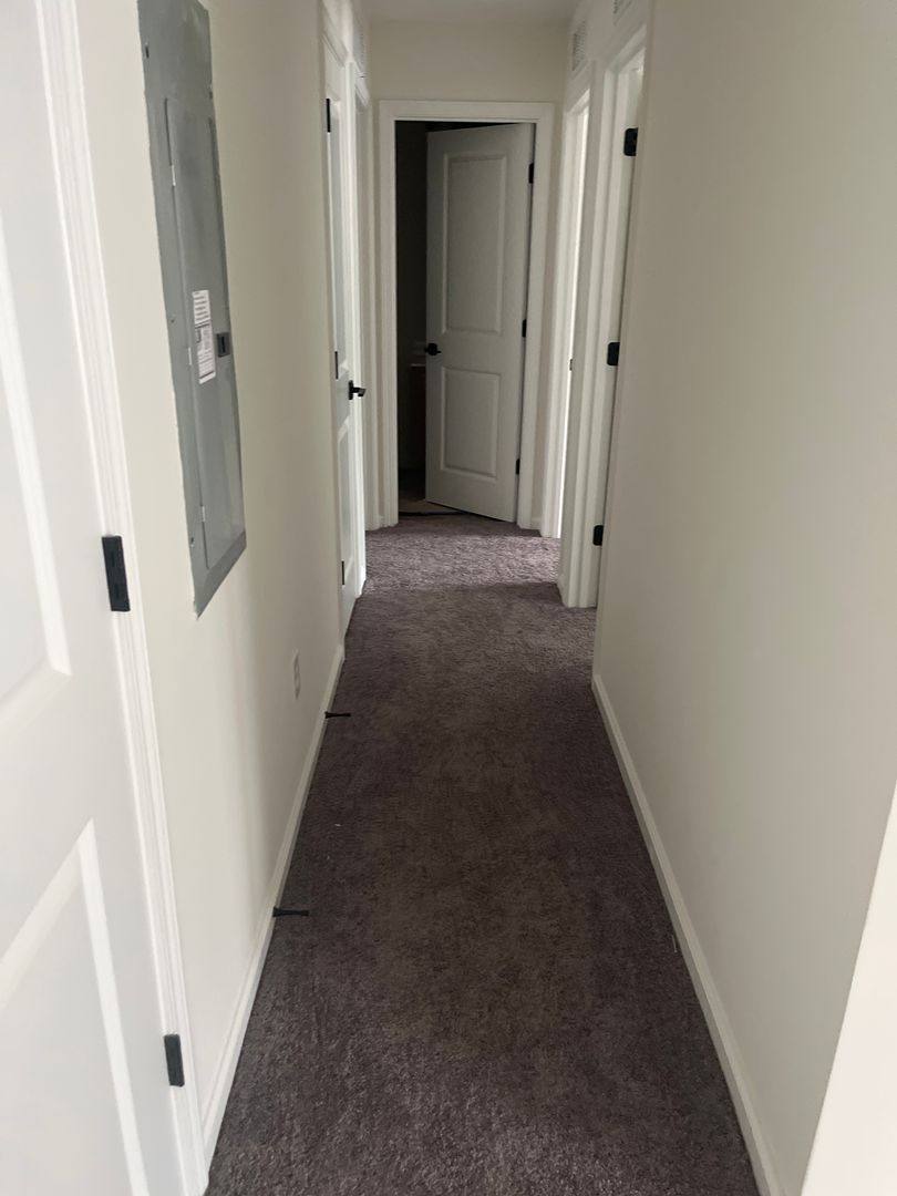 Apartment for rent at 613 E Pike St, Crawfordsville, IN 47933