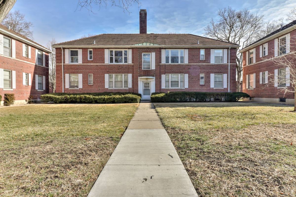 Apartment for rent at 1506 Delmont Court, Urbana, IL 61801