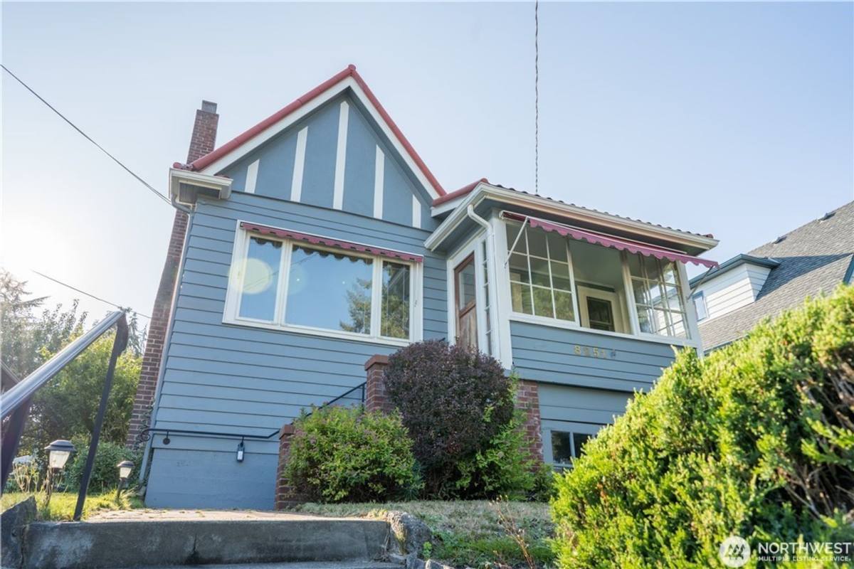 House for rent at 8251 17th Ave NE, Seattle, WA 98115