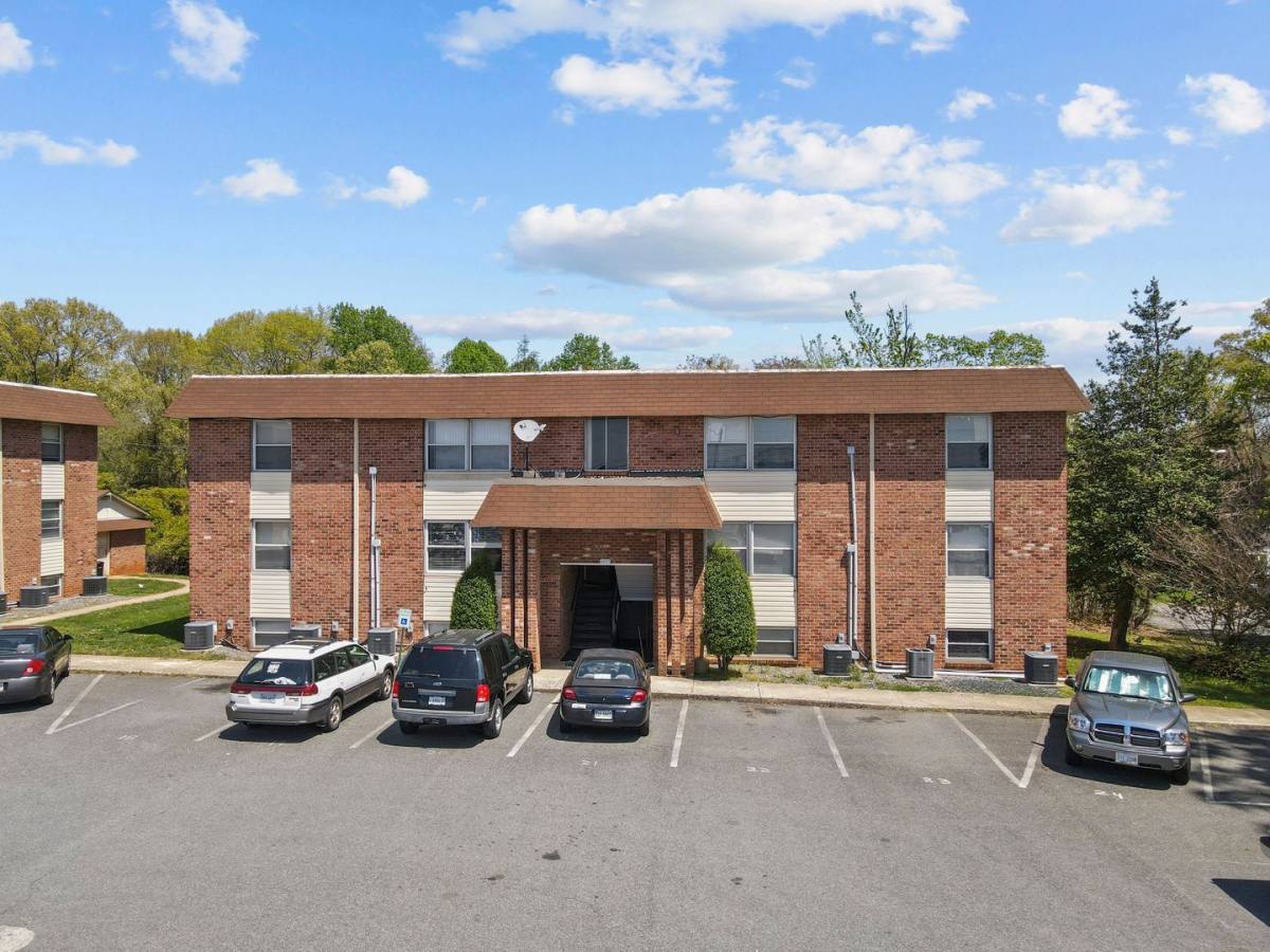 Apartment for rent at 4997 S Amherst Highway, Madison Heights, VA 24572