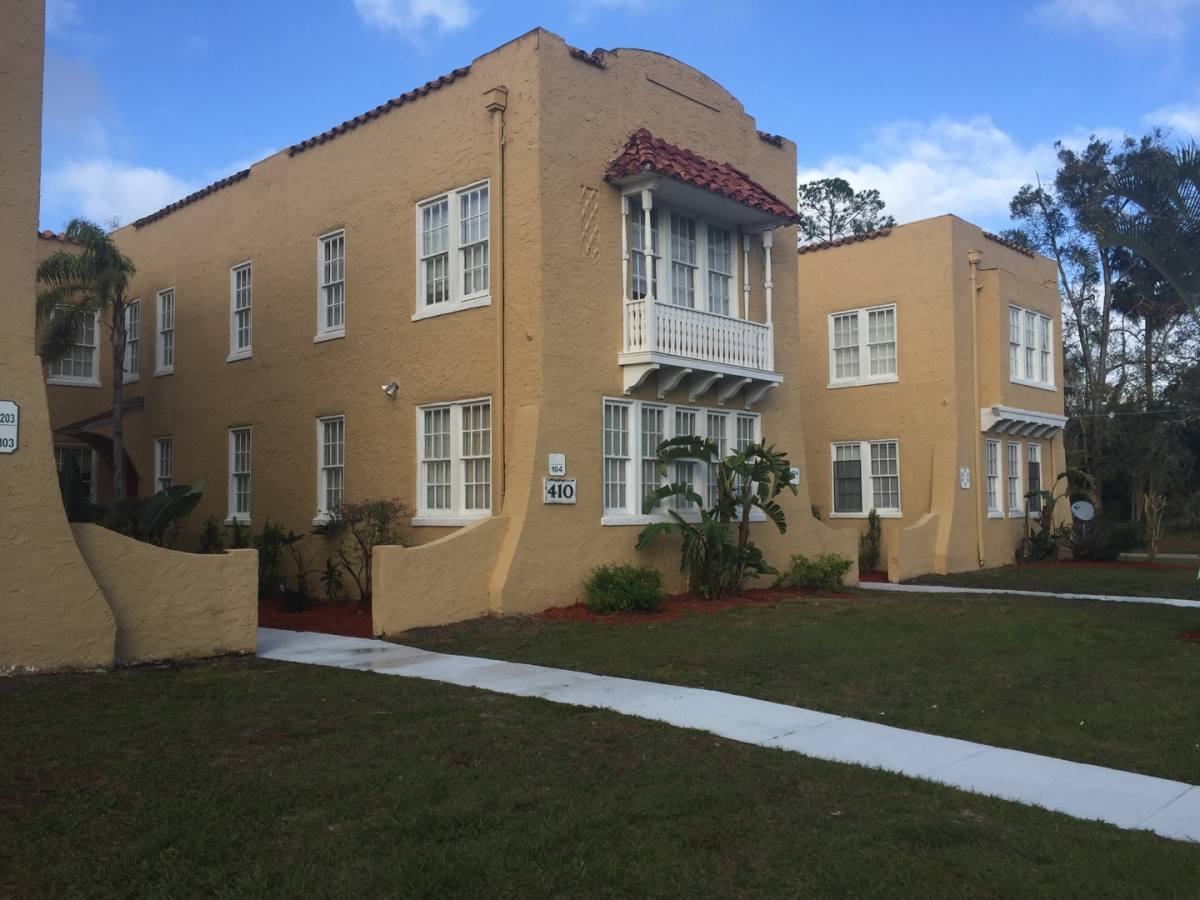 Apartment for rent at 404 E 14th St, Sanford, FL 32771