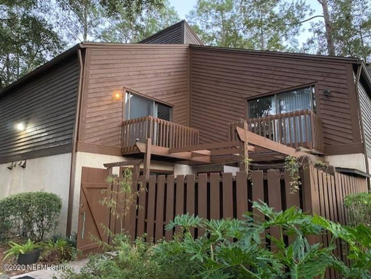 Townhouse for rent at 10358 Bigtree Lane, Jacksonville, FL 32257