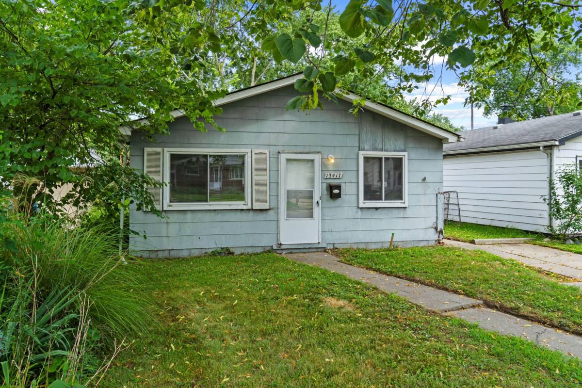 House for rent at 13417 Sarsfield Ave, Warren, MI 48089