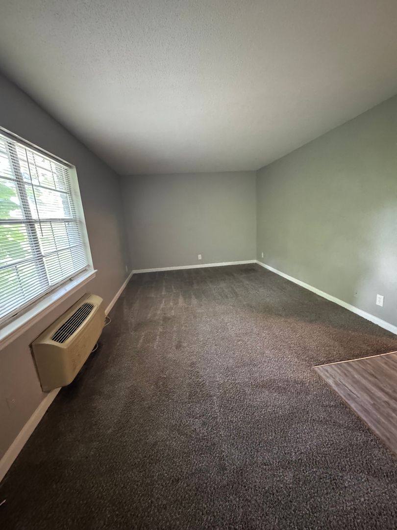 Apartment for rent at 4293 Byrnewood Village Circle, Hixson, TN 37343