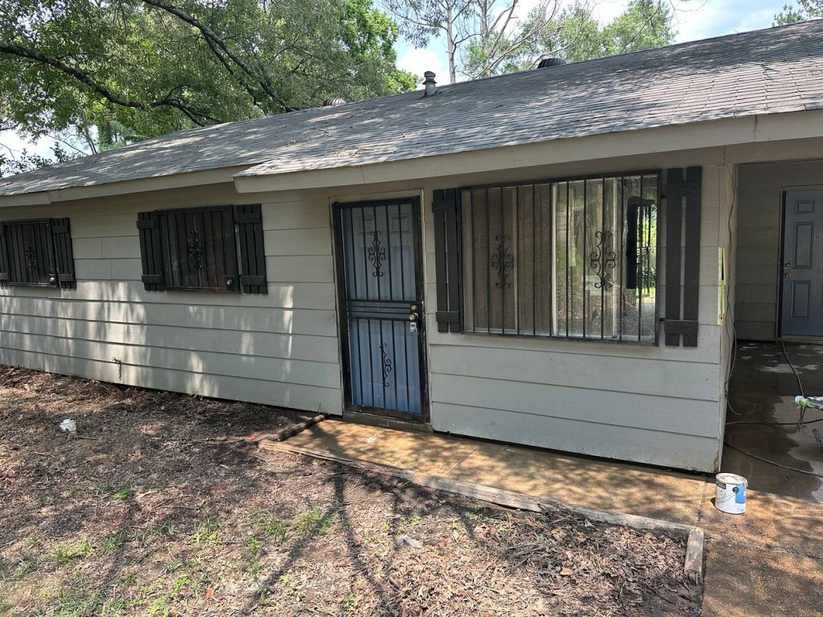 House for rent at 422 Queen Julianna Lane, Jackson, MS 39209